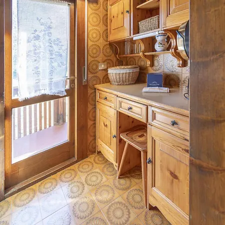 Casa Lavinores, Confortevole E Comoda شقة